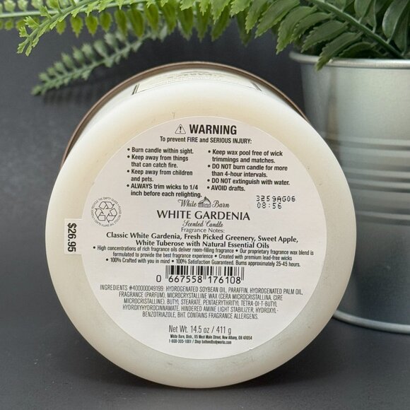 BBW White Gardenia White Barn Bath & Body Works 3 Wick Candle - Picture 9 of 10